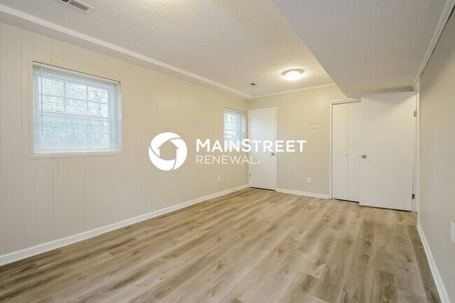 Building Photo - 4 Bedroom Pet-Friendly Home in moody, AL with Main Street Renewal