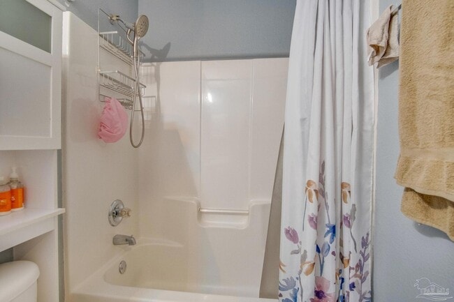 Building Photo - 2005 Tujaques Pl