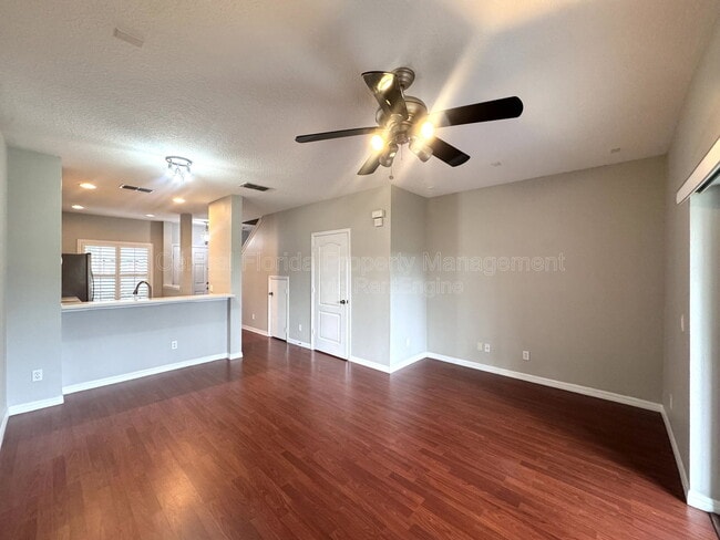 Building Photo - 3411 Wilshire Way Rd