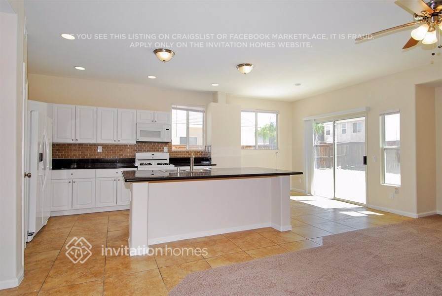 Building Photo - 3485 Windmill Ct