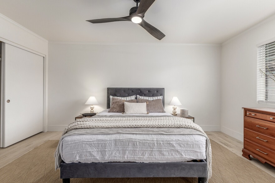 Building Photo - 15433 N 63rd St