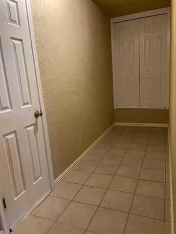 Building Photo - 7104 Sugarplum Dr