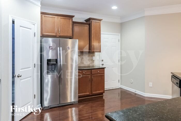Building Photo - 132 Renville Pl