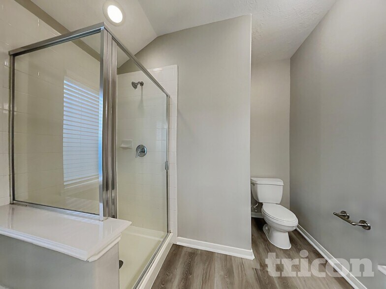Building Photo - 315 Annatto Ln