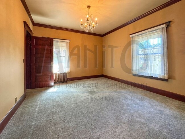 Building Photo - **COMING SOON** South Hill Swank