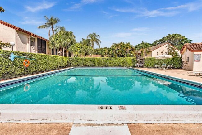 Building Photo - 22040 Palms Way