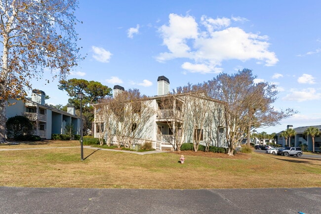 Building Photo - 1481 Center St Ext