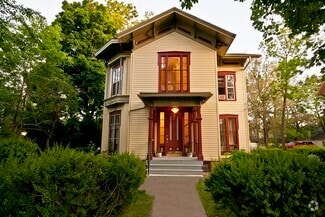 Building Photo - 717 W S St