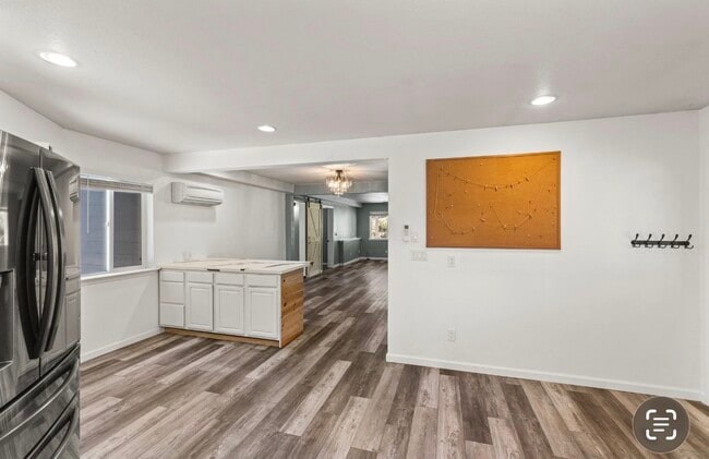 Building Photo - 21723 E Hacienda Dr