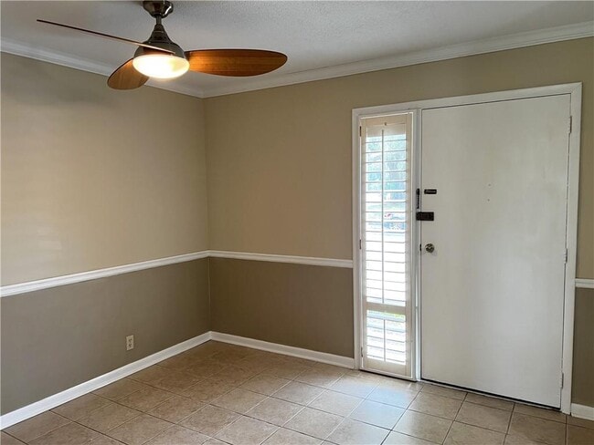 Building Photo - 1500 Demere Rd