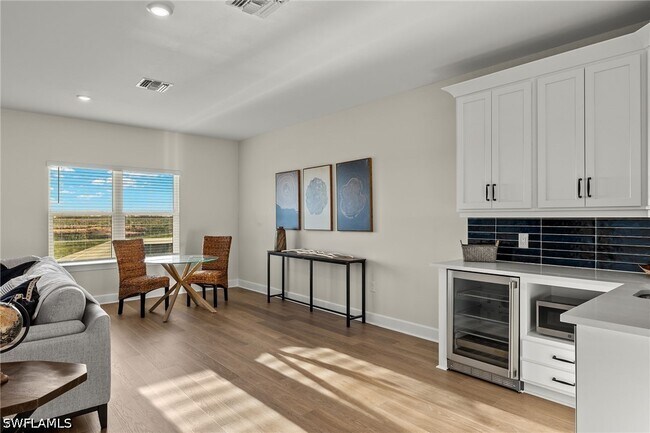 Building Photo - 15429 Turin Dr