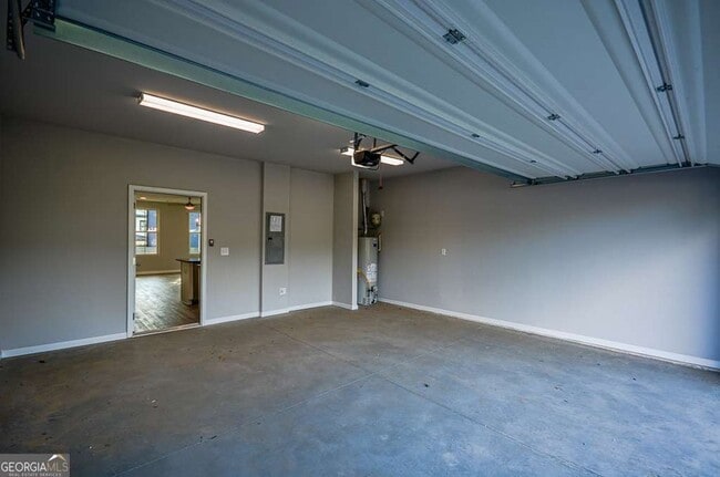 Building Photo - 104 Black Gum