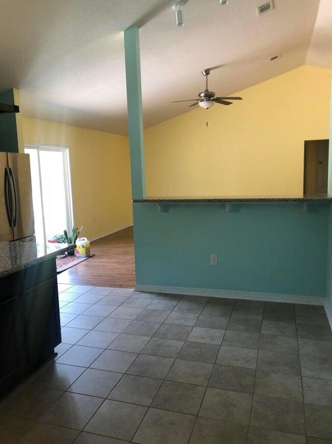 Building Photo - 9114 Timber Ln