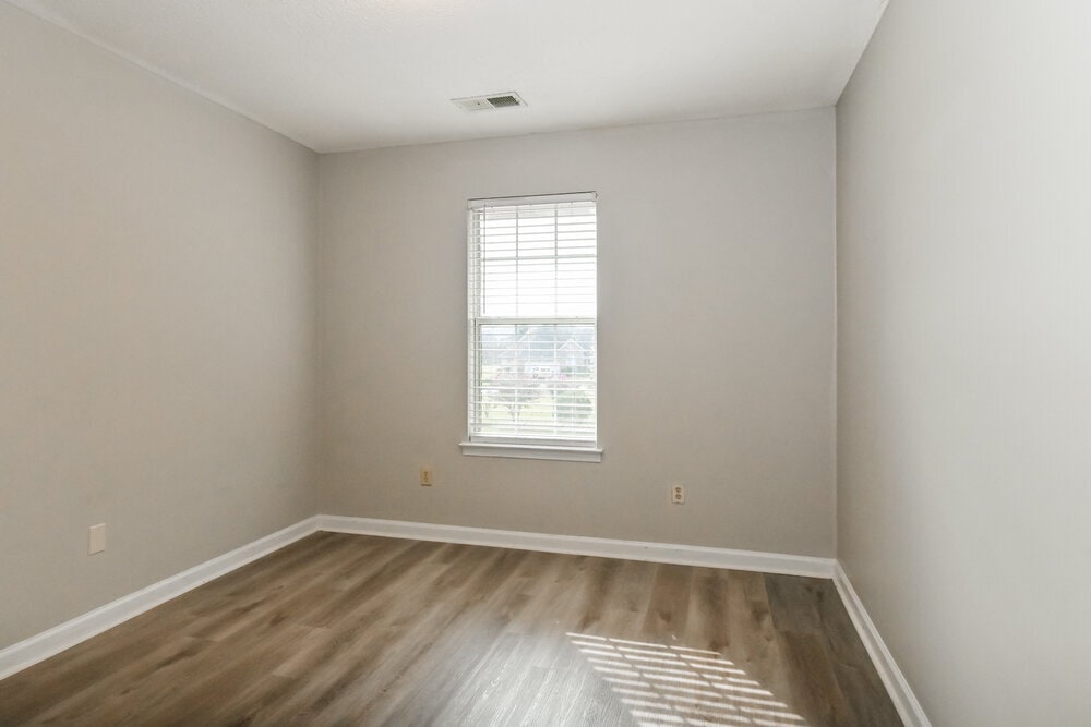 Building Photo - 9213 Gavin Dr