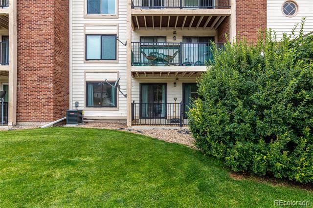 Building Photo - 401 S Kalispell Way