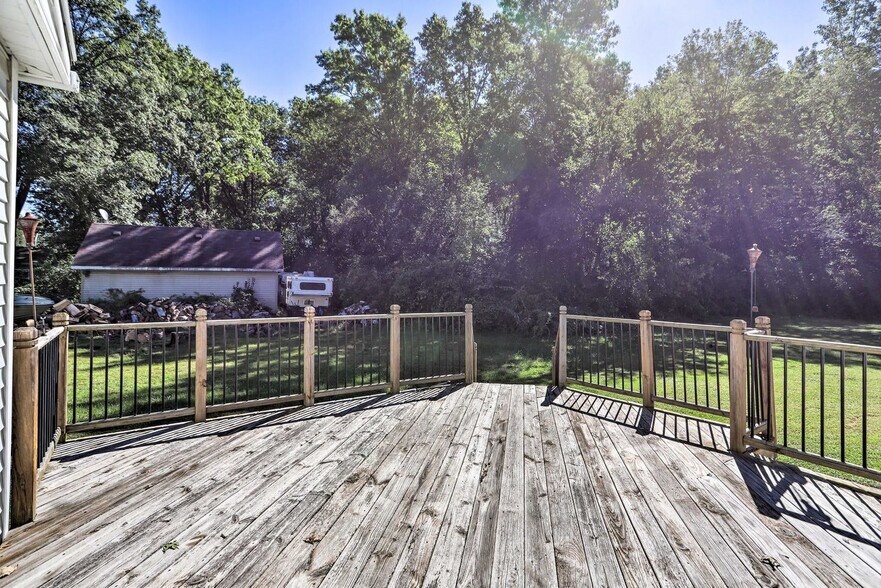 Building Photo - 6851 Nebraska Ave