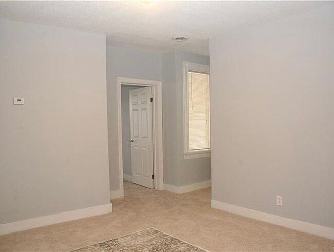 Building Photo - 1719 Porter St