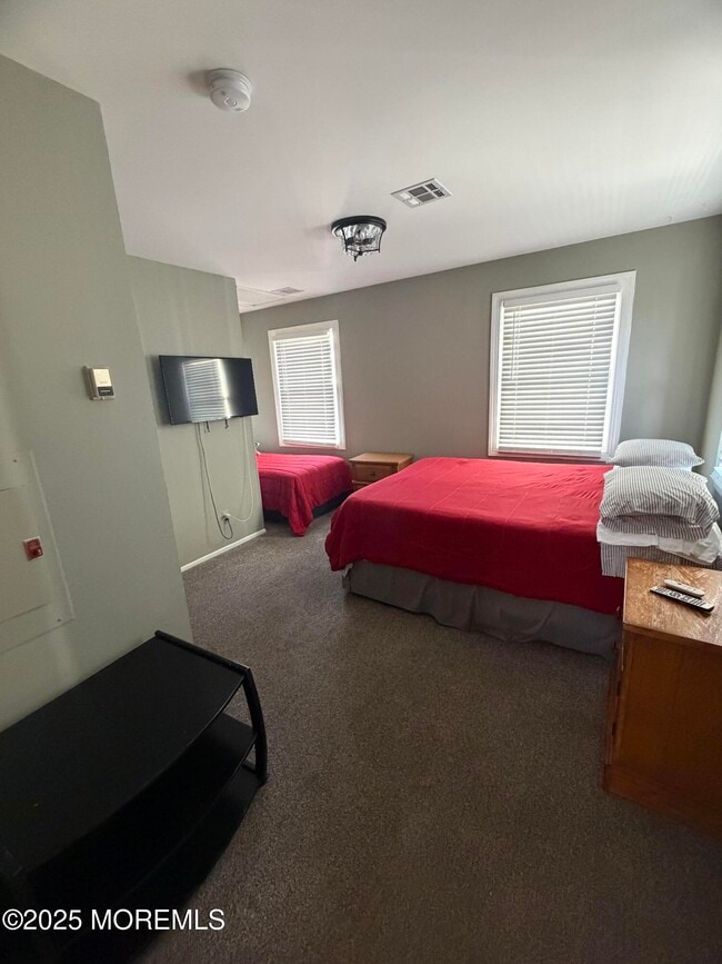 Building Photo - 60 Sherman Ave