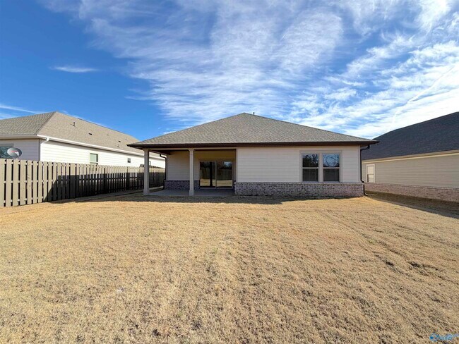 Building Photo - 14739 Mountain Strm Dr