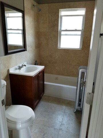 Building Photo - 1640 W Pratt Blvd