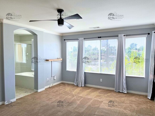 Building Photo - Charming 3BR/3BA Home in Welcoming Tesoro ...
