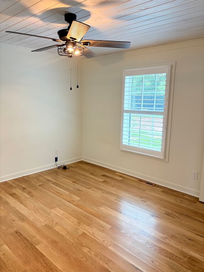 Building Photo - Renovated Ranch in Oconee County