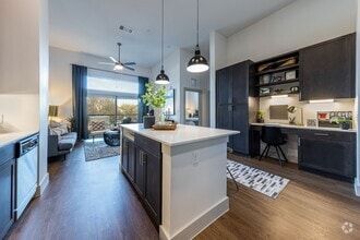 Building Photo - The Monroe Apartments