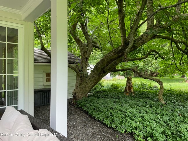 Building Photo - 416 Hapeman Hill Rd