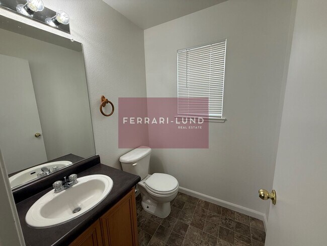 Building Photo - ??Located in Stead, with easy access to local amenities & parks - Kay DeAlba Property!!??