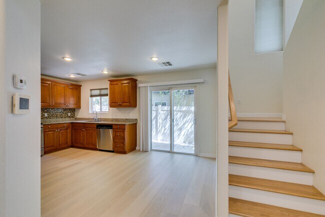 Building Photo - Bright & Inviting 3 Bedroom Home in 89148