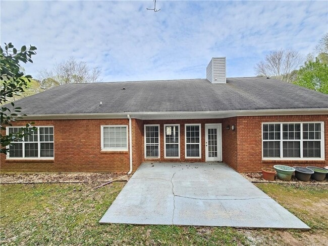 Building Photo - 3351 Governors Ct