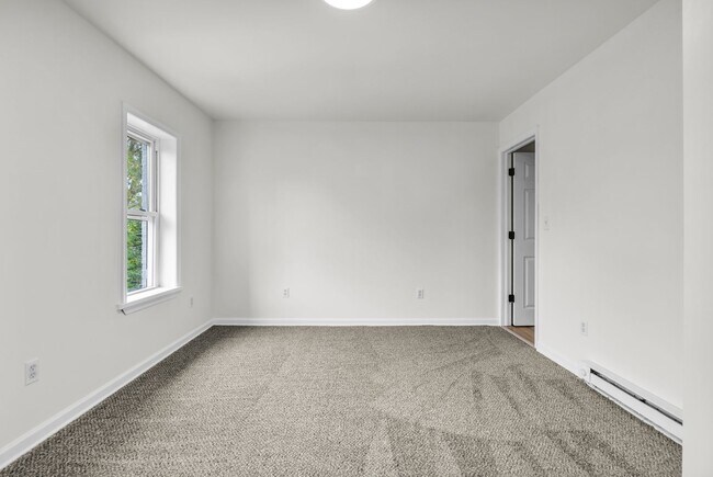 Building Photo - 1050 W Nesquehoning St