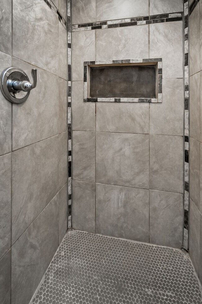 Building Photo - 301 W Wilkes Barre St