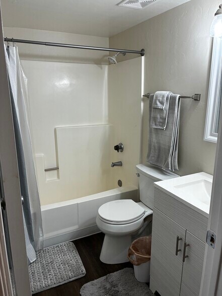 Building Photo - 6164 Antelope Villas Cir