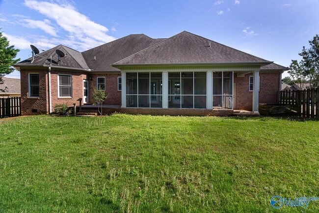 Building Photo - 26105 Apple Orchard Ln