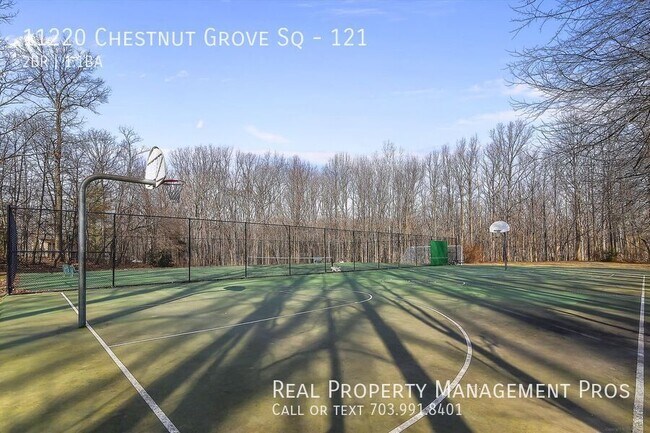 Building Photo - 11220 Chestnut Grove Square