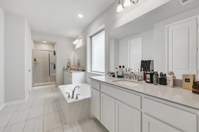 Building Photo - 1708 Snowdrop Dr