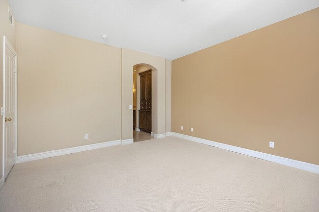 Building Photo - Beautiful Talega Condo!