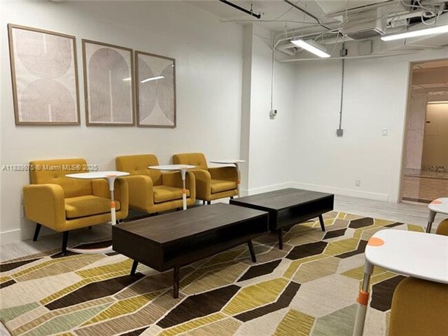 Building Photo - 5600 Collins Ave