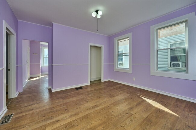 Building Photo - 19 Whittier St