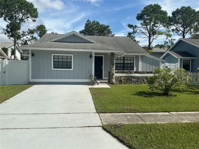 Building Photo - 3177 Whispering Dr S