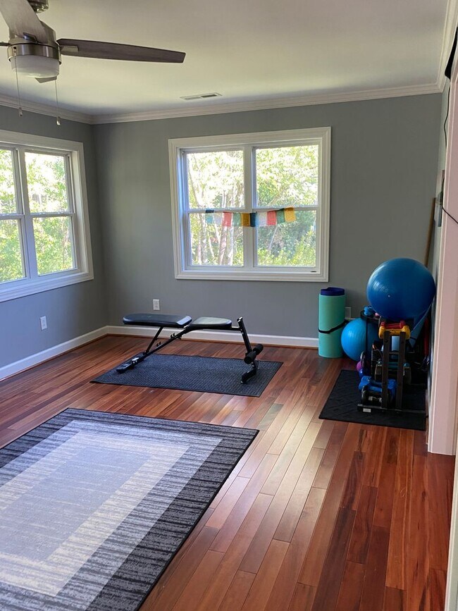 Building Photo - Gated Fairfield Harbour Home + Utilities + Wi-Fi Included