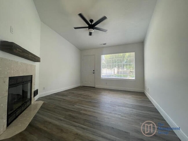 Building Photo - Millcreek Cottages