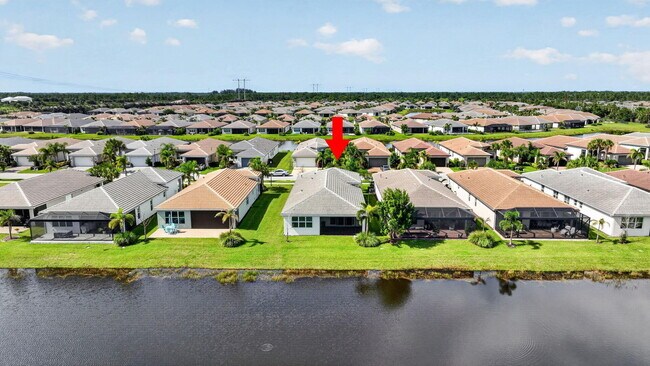 Building Photo - 13352 SW River Rock Rd