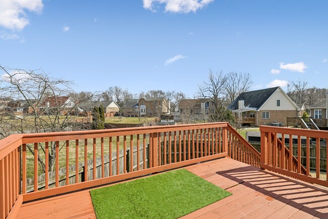 Building Photo - 1307 Bluebonnet Dr