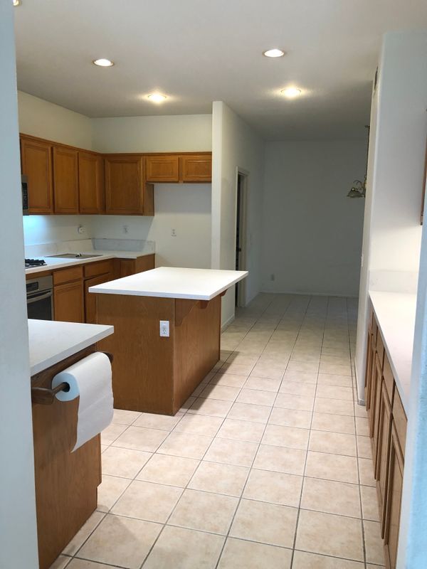 Building Photo - 59 Eaglecreek