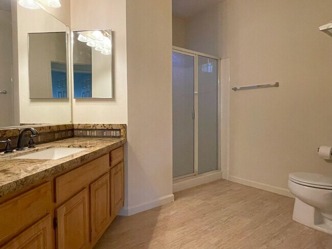 Building Photo - South Reno Tanamera Two Bedroom Upstairs Condo