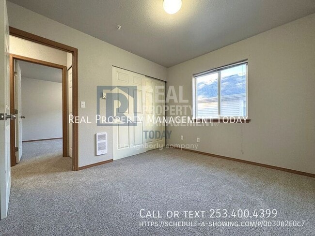 Building Photo - 10504 140th St Ct E