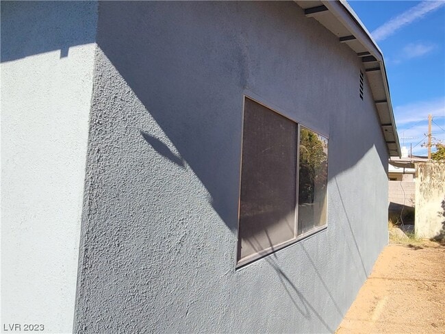 Building Photo - 1111 Arapaho Way