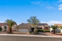 Building Photo - Gorgeous 2 Bed 2 Bath Single Story home in...